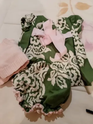 Conjunto Jesusito Niña Talla 3 Añosy rebeqita