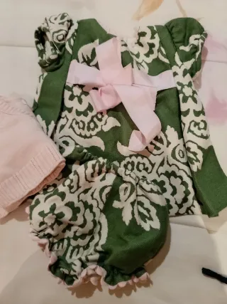 Conjunto Jesusito Niña Talla 3 Añosy rebeqita