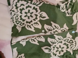 Conjunto Jesusito Niña Talla 3 Añosy rebeqita