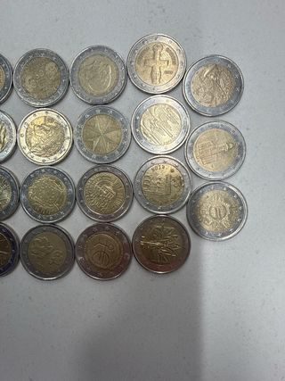 Lote 27 Monedas 2 Euros Colección