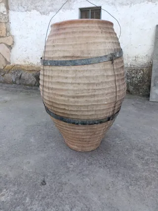 Tinaja de barro antigua 1m