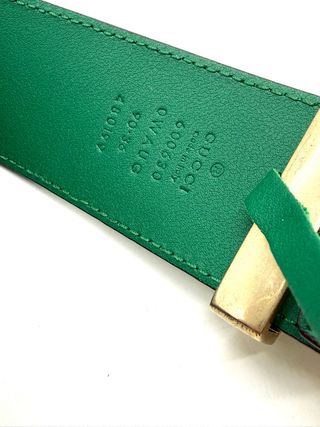 Cinturón Gucci GG con piedras multicolor