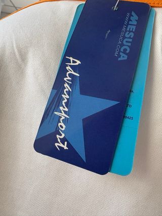 Equipación deportiva MESUCA naranja y blanco