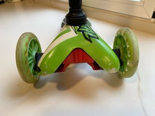 Patinete infantil 3 ruedas verde