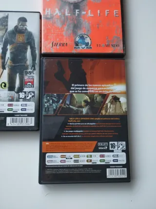 3 videogiochi Half-Life per PC