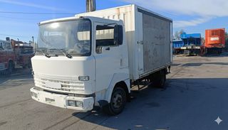 Camión Nissan
