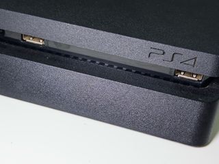 Playstation 4 Slim 1TB