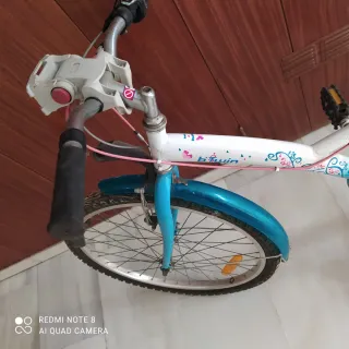 Bicicleta Infantil B'Twin Blanca y Azul