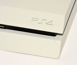 CONSOLA PS4 500GB BLANCA SIN MANDO