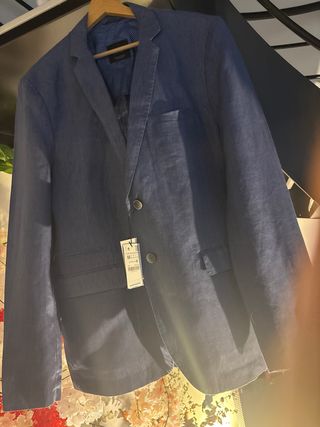 Chaqueta de lino Zara