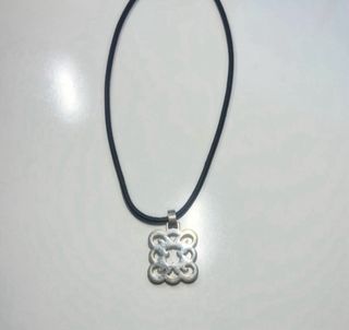 Colgante Tous Plata con Cadena Negra