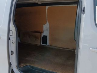 Peugeot Expert Premium Largo