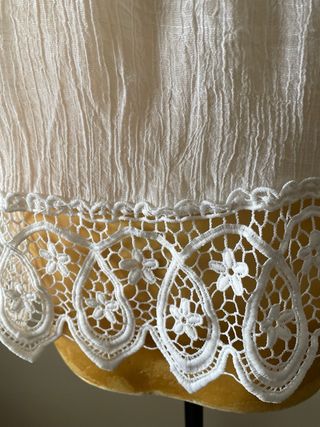 Blusa blanca viscosa encaje talla M