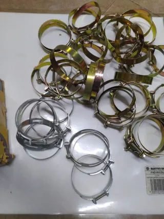 Abrazaderas Mikalor 60-64mm