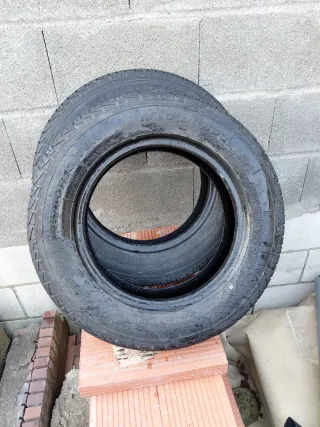 Neumático 145/80 R13 78N
