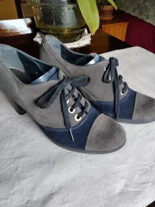 Zapato ante mujer tacón alto cordones