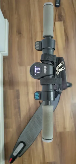 Segway Ninebot ES1 - Patinete Eléctrico