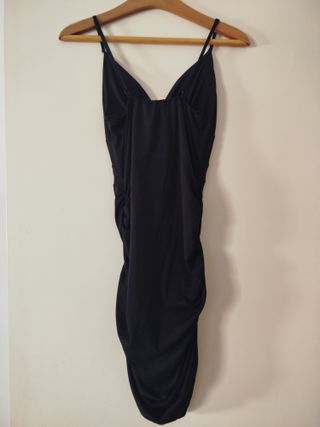 Vestido negro ajustado talla S