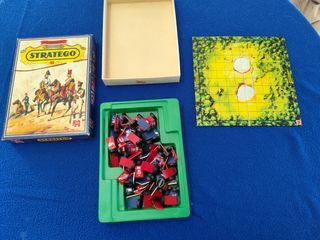 STRATEGO Mini Juego de Mesa Antiguo