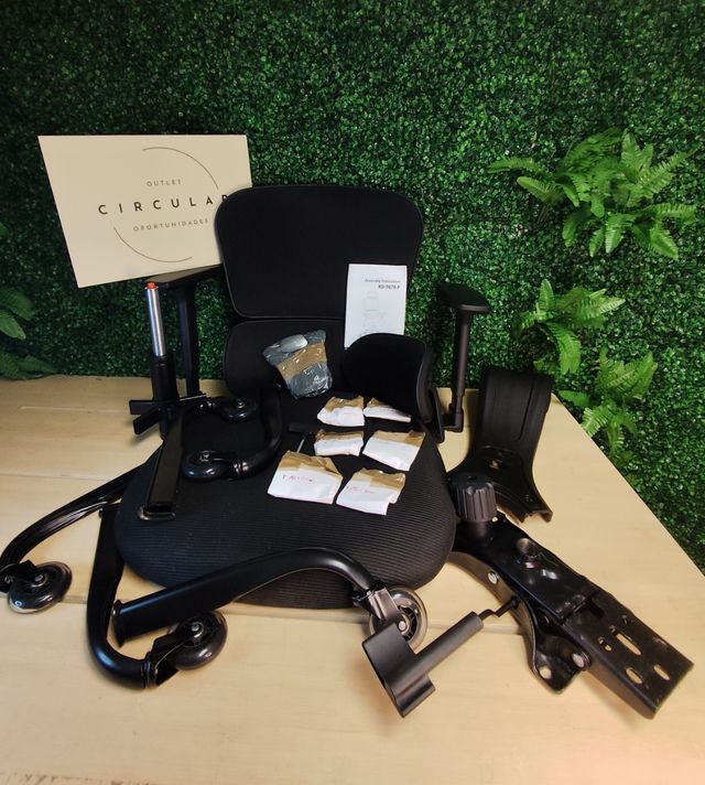 Sedia ergonomica da ufficio nera