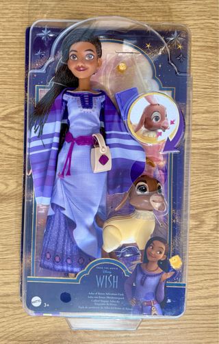 Muñeca Disney Wish Asha de Rosas con Valentino