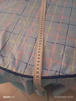 Falda y tapete, nuevo, para mesa redonda 70 cm.