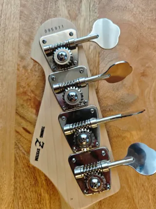 Basso Elettrico Atelier Z Beta 4 Custom Plus