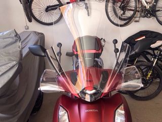 Honda SH 350i Roja - 6500 km