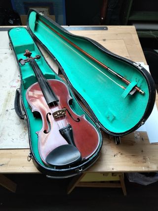 Violín infantil con funda y arco