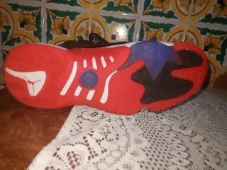 Jordan Jumpman Two Trey Negro Rojo
