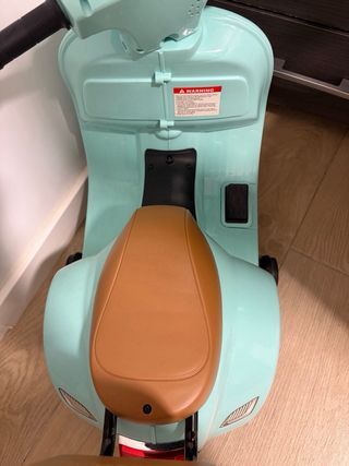 Moto Vespa Eléctrica Infantil