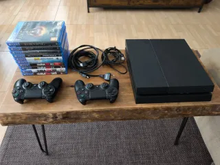 PS4 500GB + 2 Mandos + 10 Juegos + envío disp