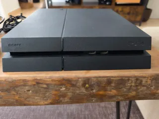 PS4 500GB + 2 Mandos + 10 Juegos + envío disp