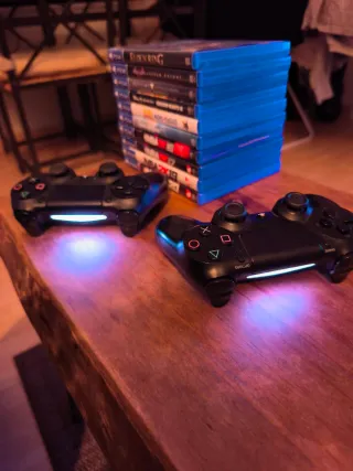 PS4 500GB + 2 Mandos + 10 Juegos + envío disp