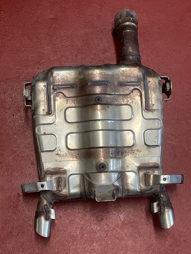 Tubo de escape suzuki GSR600