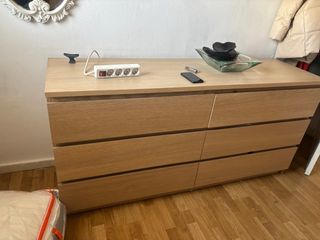 Cómoda de madera Ikea