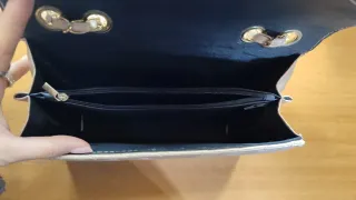 Pochette con tracolla