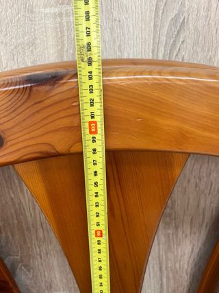 Dormitorio pino cabeceros y mesita