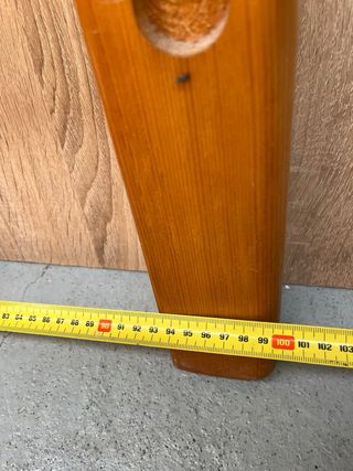 Dormitorio pino cabeceros y mesita