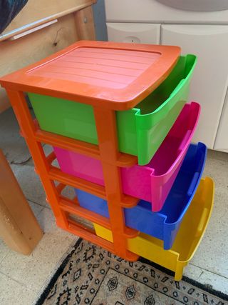 Cajonera de plástico multicolor