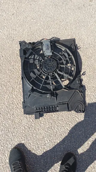 Radiador y electroventilador BMW E46 316ti