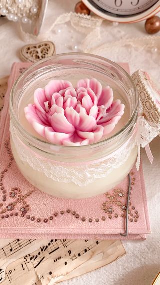 Candela in cera di soia vintage orchidea nera