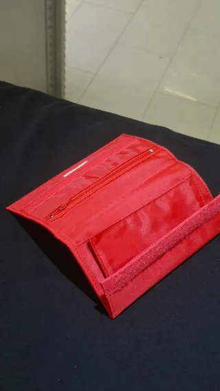 5 Estuches Paloma Picasso Rojo