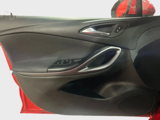 SIN ENTRADA! Opel Astra 1.4 SELECTIVE 125C.V.