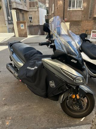 Kymco Gran Dink 125 ABS Gris