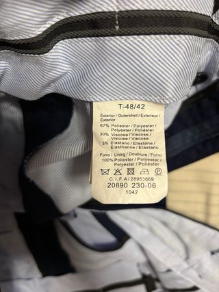 Traje de hombre azul: americana y pantalón