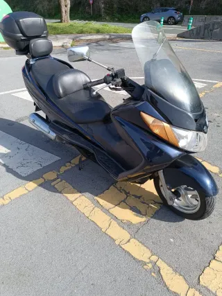 Suzuki Burgman 400 Negra/Azul