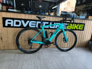 BH CORE RACE CARBON 1.6 M Ultegra