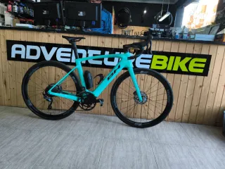 BH CORE RACE CARBON 1.6 M Ultegra