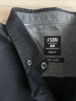 Camisa Negra New Yorker